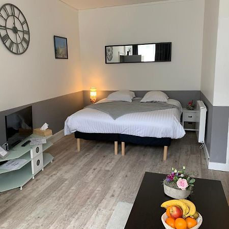 Ferienwohnung Studio Juno Beach Bayeux Exterior foto